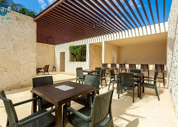 Luxurious Penthouse By The Akumal